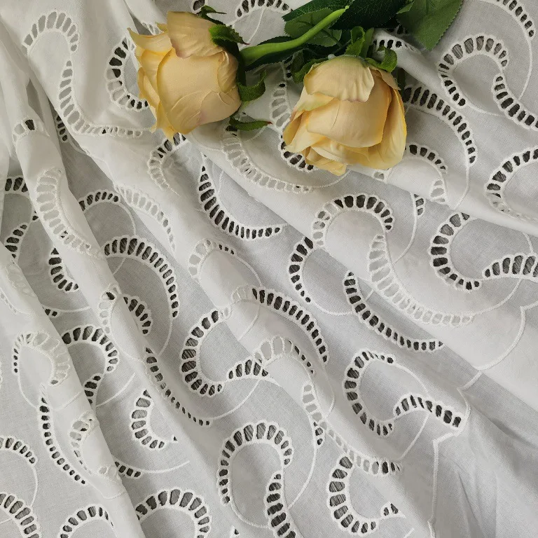 100% cotton embroidered hollow - Sewing Eyelet Fabric reseña y precio