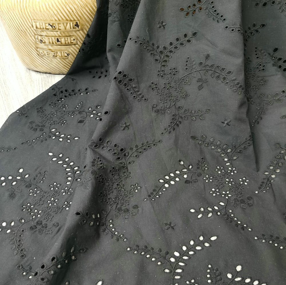 High-quality black hollow-out  - Sewing Eyelet Fabric reseña y precio