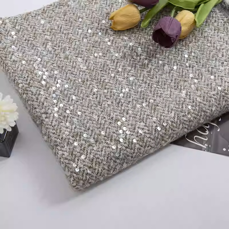 Light Grey With Sequin Yarn-Dy - Sewing Tweed reseña y precio
